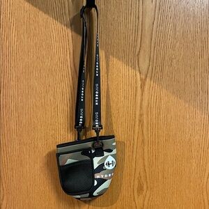 HydroJug Camouflage Belt Bag
